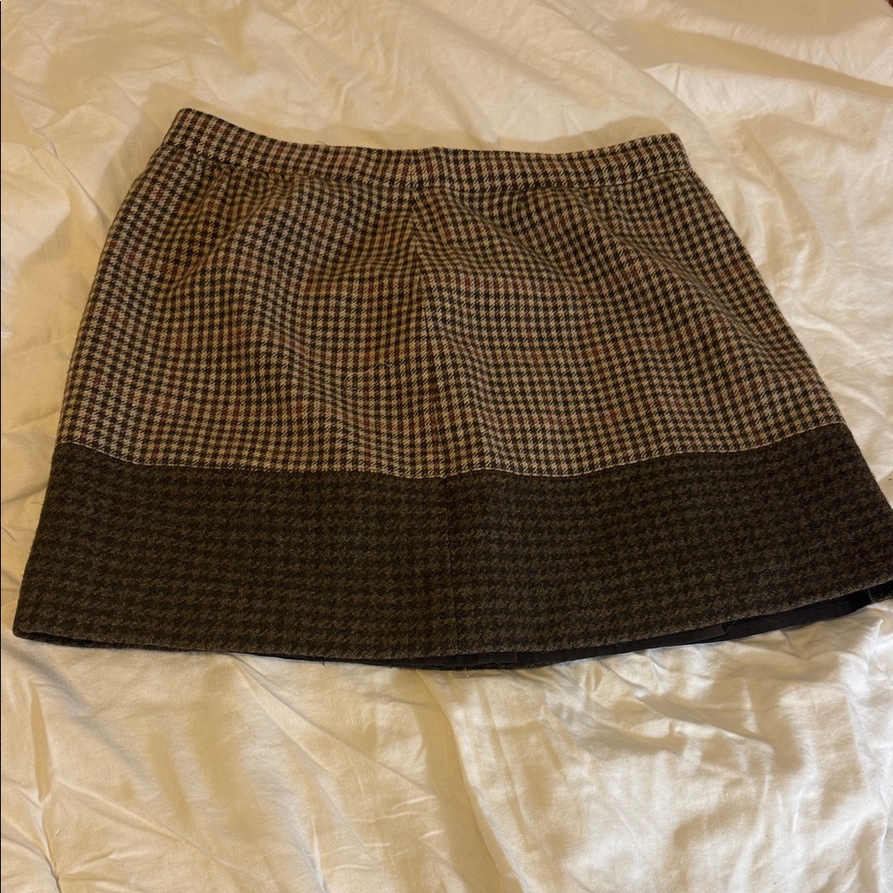 J. Crew Brown Houndstooth Mini Skirt with Contrast Hem 100% wool